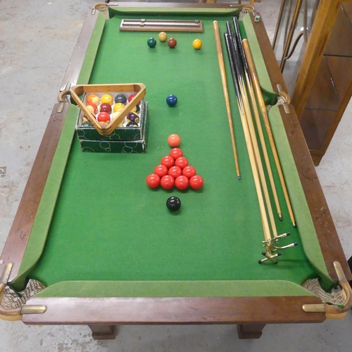 2474 - A slate based quarter size snooker table, with ADAC scoreboard (missing one slide) and a selection o... 