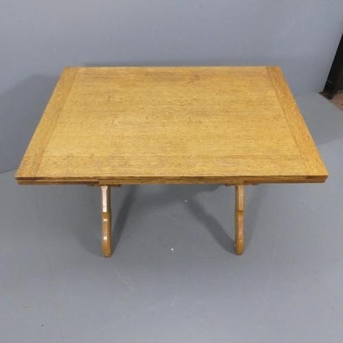 2478 - WARING & GILLOWS - an Arts and Crafts draw leaf oak dining table with chamfered X frame base, with m... 