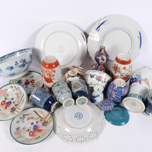 149 - A collection of various Oriental plates, vases and dishes, including an Imari double-gourd vase