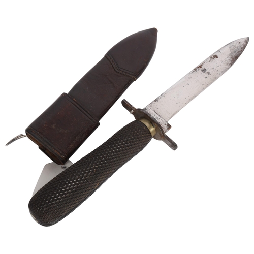 485 - An Antique bowie hunting knife, with knurled wood handle and original leather sheath, blade length 1... 