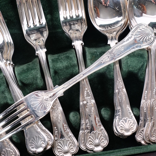 528 - A canteen of silver plated King's pattern cutlery for 6 people