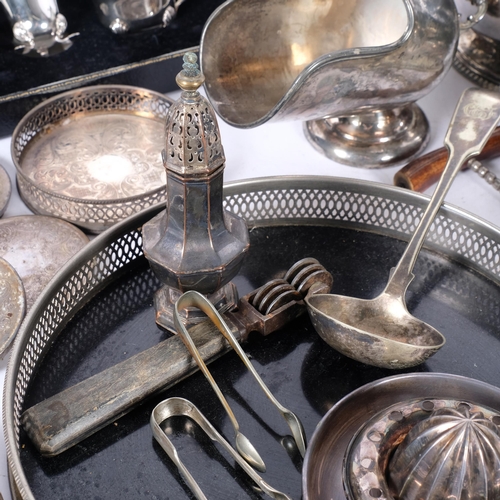 542 - Various silver plate, including 2-handled rose bowl, set of drinks coasters, cruet set, wine bottle ... 