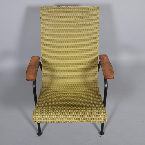 205 - A mid-century Lloyd Loom 