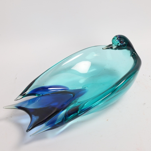 219 - ANTONIO DA ROS Cenedese Murano great bird pin tray in green and blue glass, no maker's marks, length... 