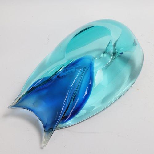 219 - ANTONIO DA ROS Cenedese Murano great bird pin tray in green and blue glass, no maker's marks, length... 