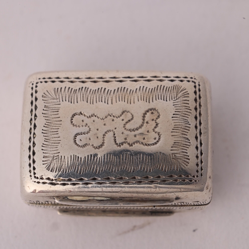 1570 - A William IV silver vinaigrette, indistinct maker, Birmingham 1834, rectangular form with bright-cut... 