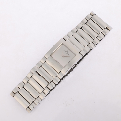 1022 - BAUME & MERCIER - a lady's stainless steel Catwalk quartz bracelet watch, ref. MV045219, mirror dial... 