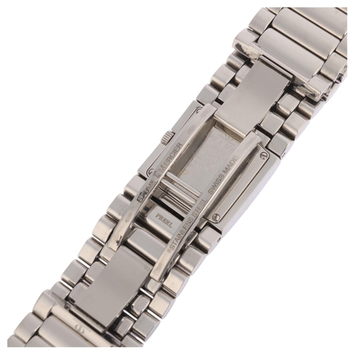 1022 - BAUME & MERCIER - a lady's stainless steel Catwalk quartz bracelet watch, ref. MV045219, mirror dial... 