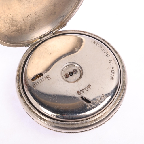 1032 - A First World War Period nickel-cased open-face keyless alarm pocket watch, silvered dial with Arabi... 