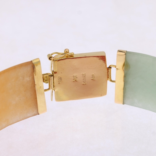 1231 - A Chinese 14ct gold jade 'Dragon' panel bracelet, maker WW, import hallmarks Birmingham 1998, set wi... 