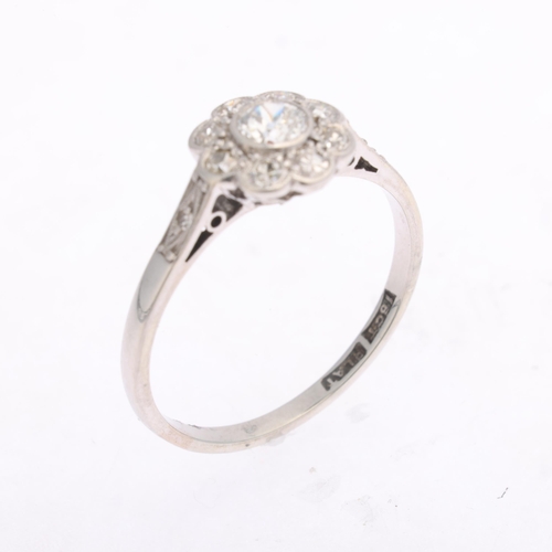 1358 - An Antique 18ct white gold diamond flowerhead cluster ring, platinum-topped millegrain set with roun... 