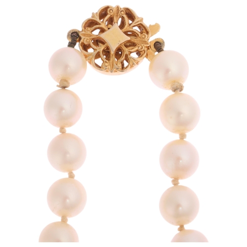 1362 - A Vintage single-strand pearl bead necklace, with 9ct gold clasp, maker NVW, Birmingham 1982, set wi... 