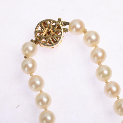 1362 - A Vintage single-strand pearl bead necklace, with 9ct gold clasp, maker NVW, Birmingham 1982, set wi... 