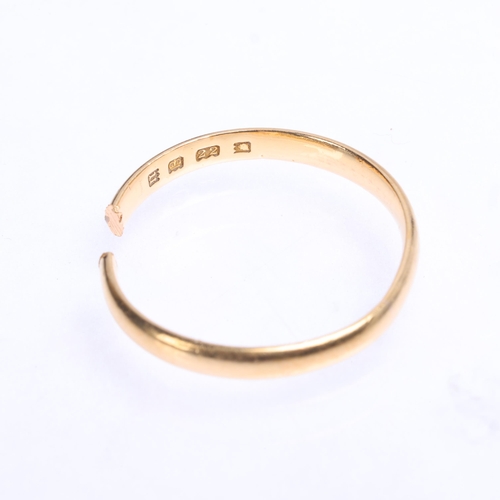 1386 - A 22ct gold wedding band ring, London 1928, band width 2.7mm, size approx P, 2.4g