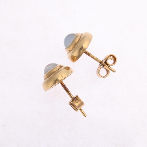 1389 - A pair of 9ct gold moonstone stud earrings, maker R&T, London 1997, set with round cabochon moonston... 