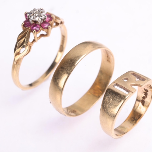 1401 - 3 x 9ct gold rings, 5.2g gross (3)