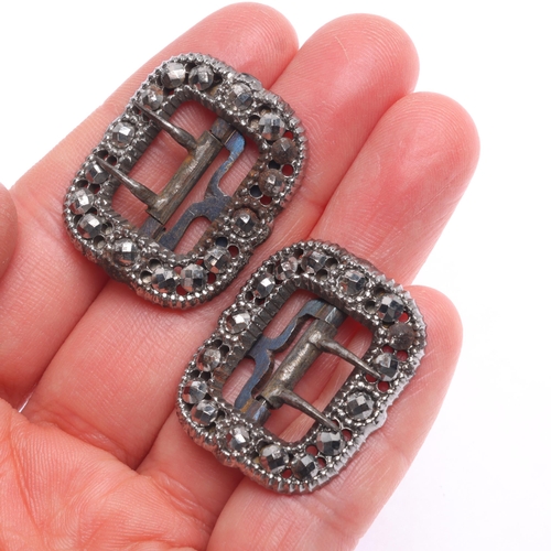 1417 - A pair of Antique Georgian cut-steel shoe buckles, 30.5cm x 25.3mm, 16g total