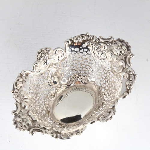 1727 - A late Victorian silver bon bon basket, William Hutton & Sons Ltd, Birmingham 1899, shaped oval form... 