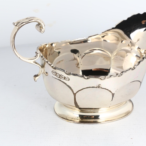 1738 - A George V silver sauce boat, Adie Brothers Ltd, Birmingham 1929, length 14.5cm, 3.9oz