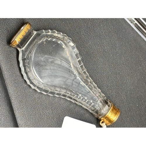 1384 - An 18th century French Louis XV gold-mounted crystal glass pear-shaped slimline scent bottle, circa ... 