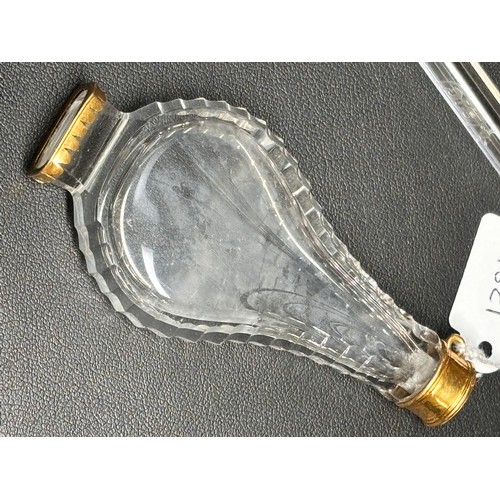 1384 - An 18th century French Louis XV gold-mounted crystal glass pear-shaped slimline scent bottle, circa ... 