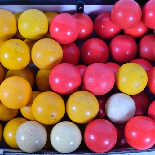 332 - A boxful of billiard balls