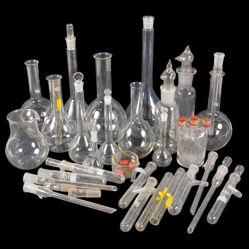 461 - A collection of Vintage scientific laboratory glass flasks and test tubes