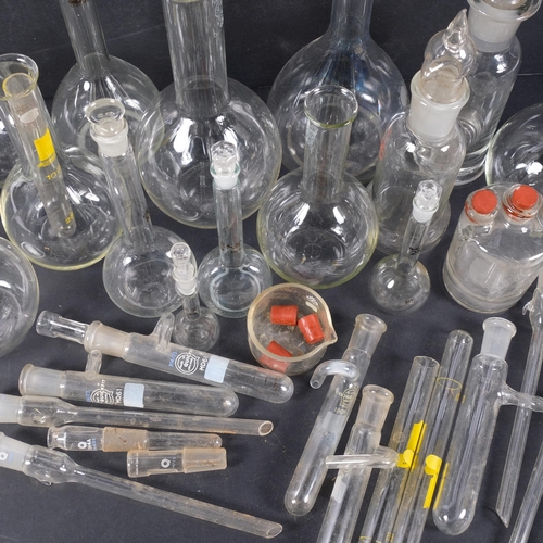 461 - A collection of Vintage scientific laboratory glass flasks and test tubes