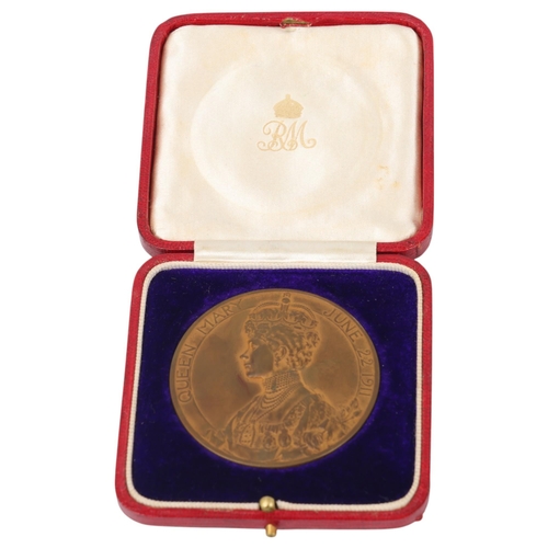 20 - King George V bronze Coronation Medal June 22 1911, in presentation box, 51mm