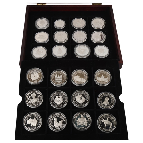 22 - A set of 24 silver proof commemorative coins fore The Queen Mother 1990s' Commonwealth issues, in pr... 