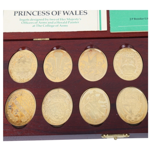 4 - Danbury Mint, The Arms of the Prince and Princess of Wales collection, 12 gold-plated silver ingots,... 