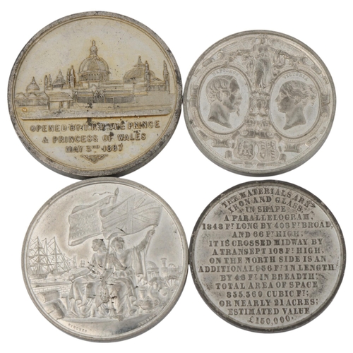 7 - 4 silver commemorative medals, International Exhibition 1st May 1862, Building at London for the Int... 