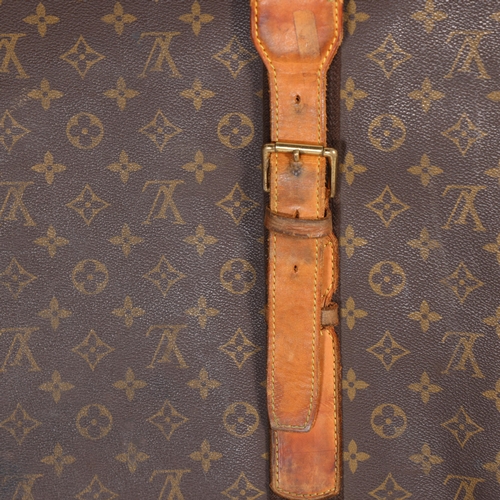 510 - LOUIS VUITTON - a Louis Vuitton Monogram suitcase, approx 65cm x 46cm