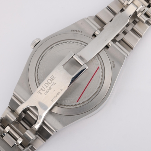 1012 - TUDOR - a stainless steel Royal Date/Day automatic calendar bracelet watch, ref. 28600, circa 2022, ... 