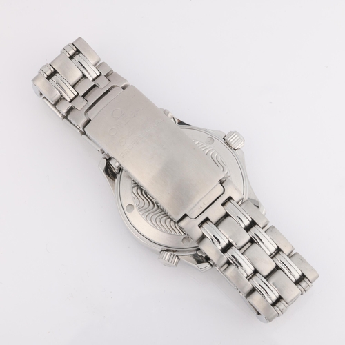 1053 - OMEGA - a stainless steel Seamaster Professional quartz calendar bracelet watch, ref. 256.180.00, ci... 