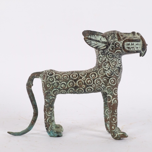 137 - A reproduction African Tribal Benin bronze leopard figure, L20cm