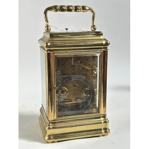 57 - A good quality large scale 19th century quarter repeat 8-day carriage clock, shaped mouldings with e... 