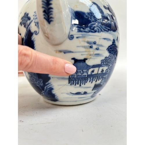 134 - A Chinese blue and white porcelain teapot, 16cm, and 2 others (3)