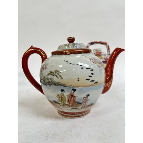 134 - A Chinese blue and white porcelain teapot, 16cm, and 2 others (3)