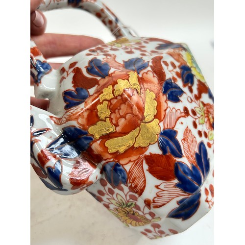 134 - A Chinese blue and white porcelain teapot, 16cm, and 2 others (3)