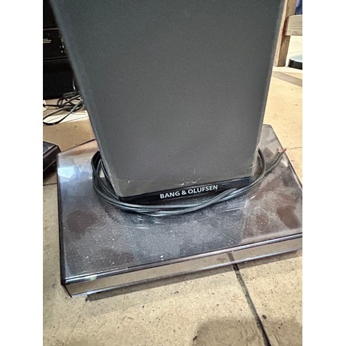 167 - A pair of Bang & Olufsen floor standing speakers, type 6611, serial no. 05945569, and 05945549, H149... 