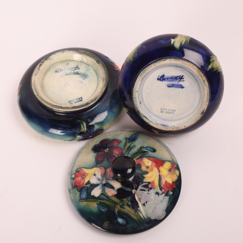 40 - A Moorcroft Pansy pattern vase, diameter 11cm and a Spring Flowers powder jar, diameter 12cm, both w... 