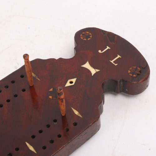 327 - A late 18th/early 19th century mahogany cribbage board, inlaid with specimen wood mosaic roundels an... 