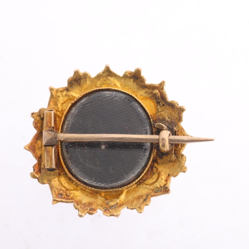 1322 - An Antique Victorian 18ct gold aquamarine flowerhead mourning brooch, circa 1850, set with round-cut... 