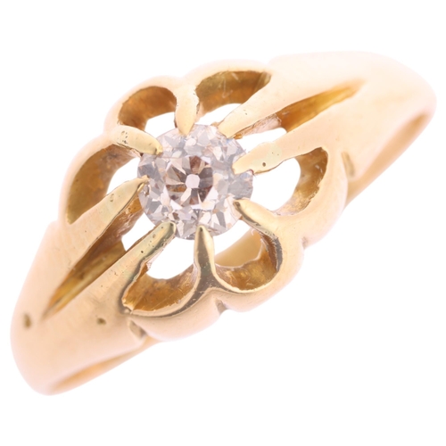 1355 - An Antique 18ct gold 0.2ct single stone diamond gypsy ring, maker JGG, Chester 1901, set with old-cu... 