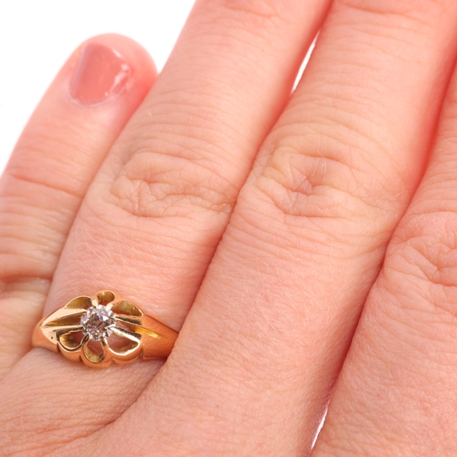 1355 - An Antique 18ct gold 0.2ct single stone diamond gypsy ring, maker JGG, Chester 1901, set with old-cu... 