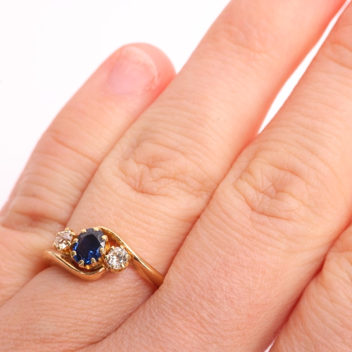 1374 - An Antique 18ct gold three stone sapphire and diamond crossover ring, indistinct maker, Birmingham 1... 