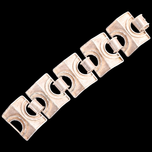 1573 - A heavy Continental brutalist sterling silver abstract panel bracelet, unsigned, band width 41mm, 18... 