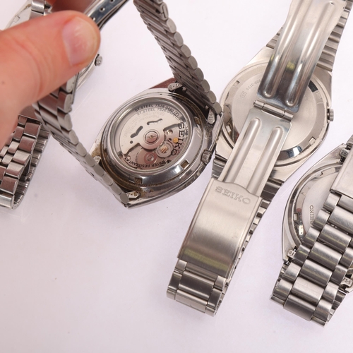 1065 - SEIKO - 5 stainless steel bracelet watches, including automatic day/date example, and SQ quartz exam... 