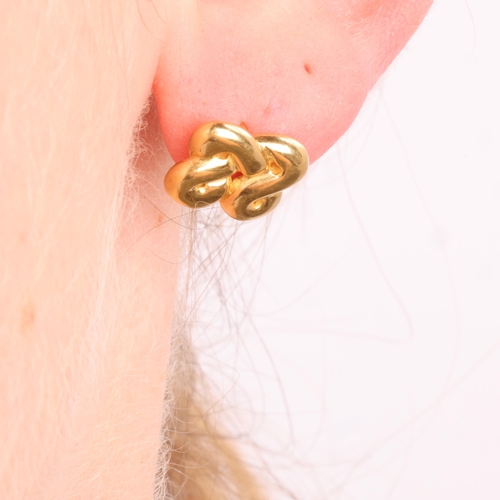 1109 - TAME - a pair of Mexican 18ct gold abstract stud earrings, with 18ct gold fittings, signed Tame, wid... 
